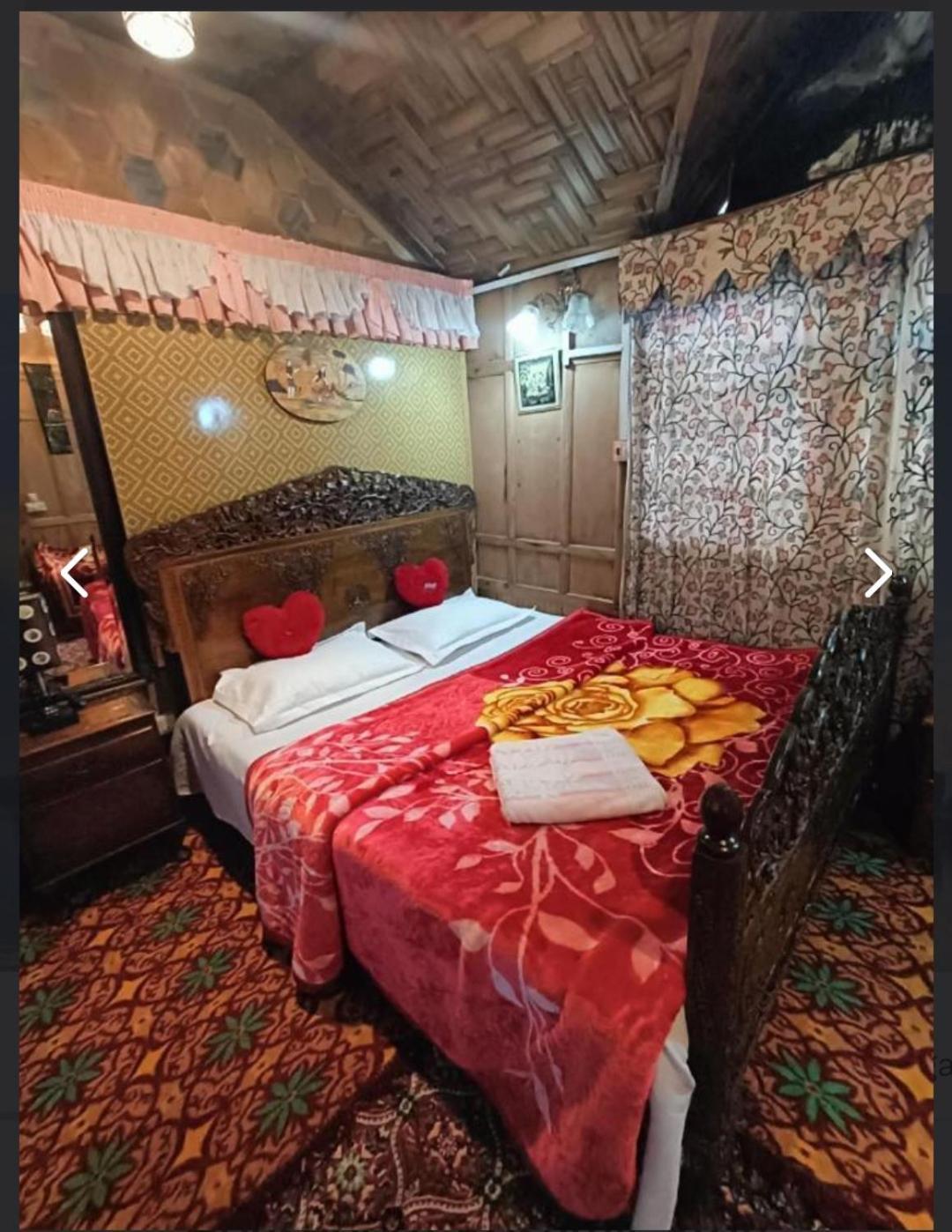 New Minar Group Of Houseboats Srīnagar Quarto foto